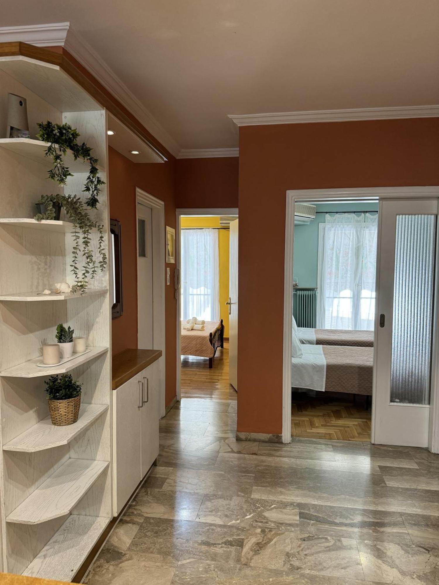 Cozy Apt Next To Acropolis Athena Bagian luar foto