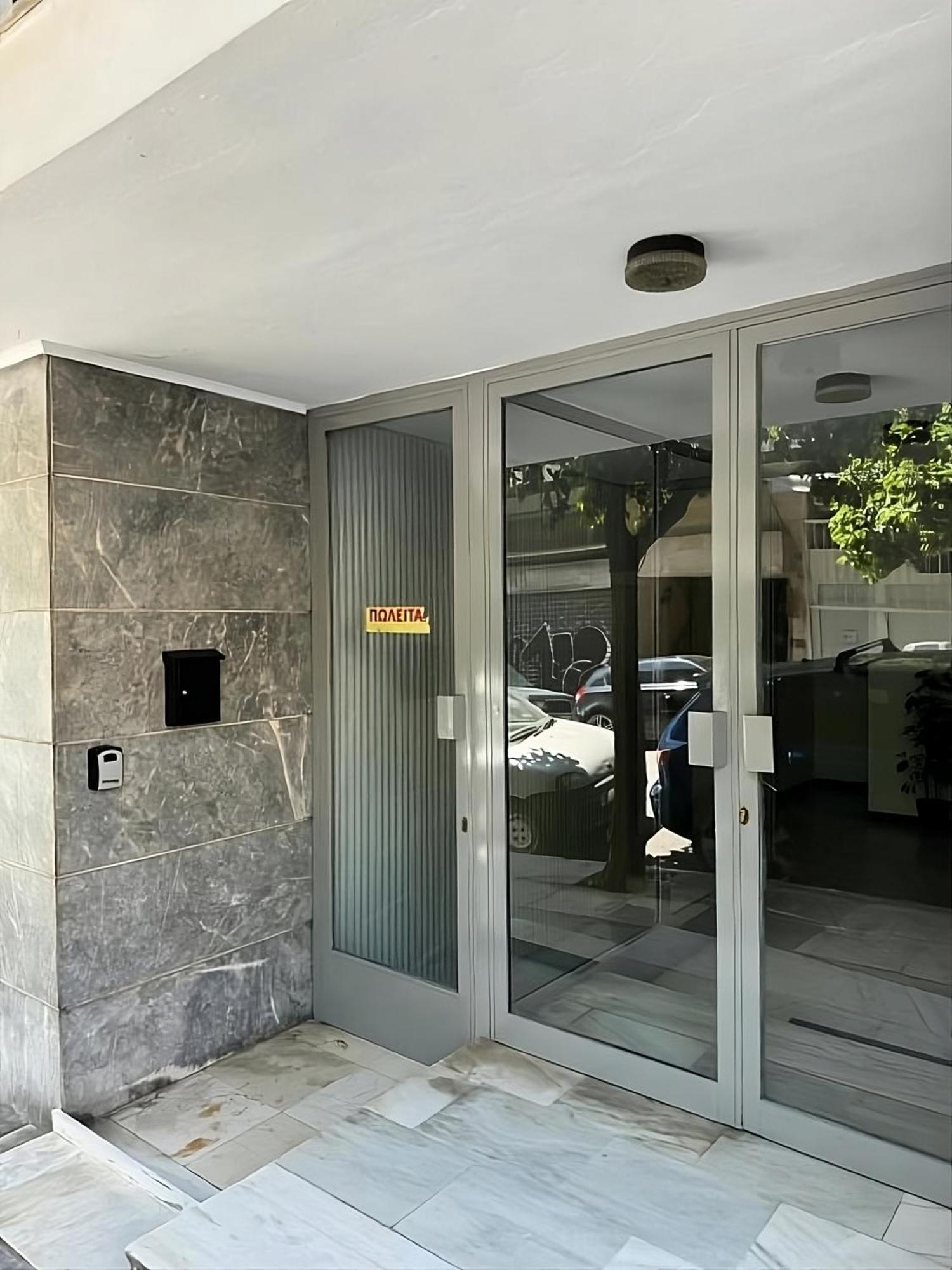 Cozy Apt Next To Acropolis Athena Bagian luar foto